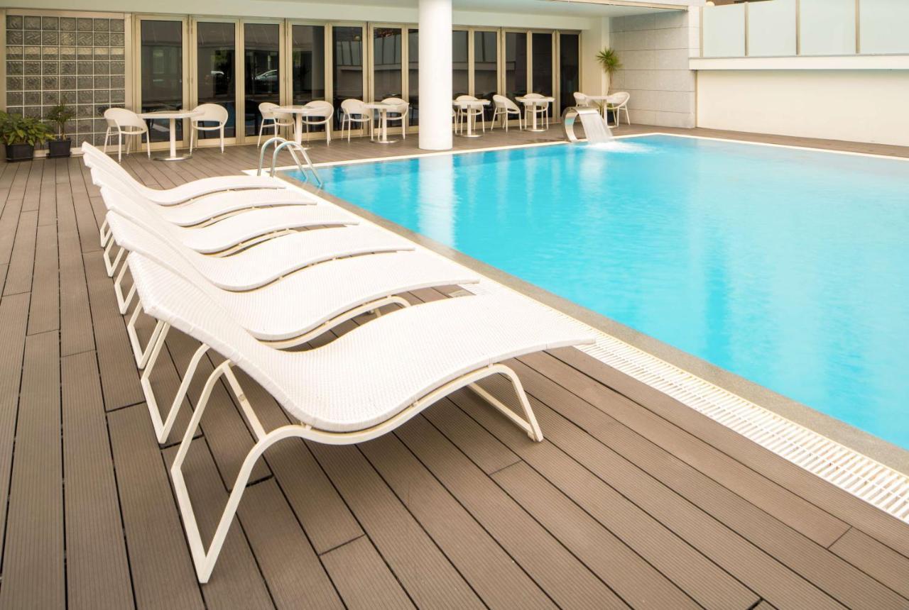 Nh Dona Ines Hotel 4*